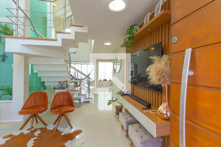 Sala de casa para alugar com 3 quartos, 178m² em Estância Velha, Canoas