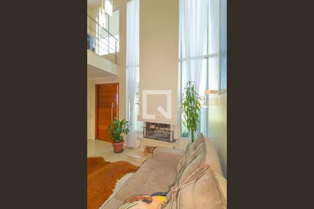 Sala de casa para alugar com 3 quartos, 178m² em Estância Velha, Canoas