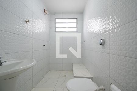 Banheiro de casa para alugar com 2 quartos, 90m² em Americanópolis, São Paulo