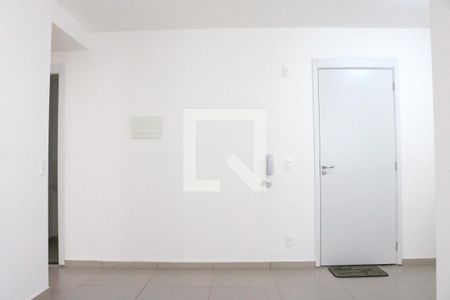Sala  de apartamento para alugar com 2 quartos, 40m² em Jurubatuba, São Paulo