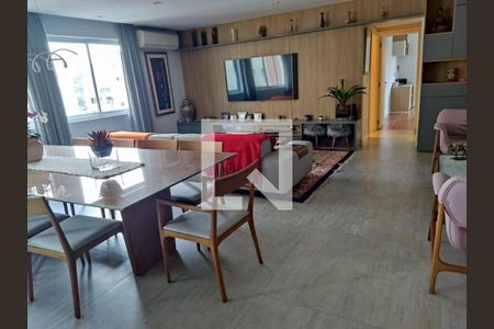 Foto 03 de apartamento à venda com 3 quartos, 122m² em Santa Cecilia, São Paulo
