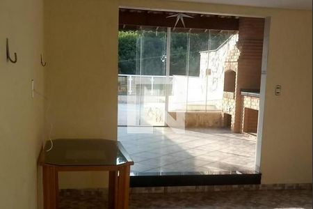 Foto 07 de casa à venda com 3 quartos, 210m² em Vila Nhocuné, São Paulo