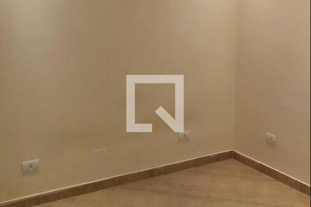Foto 19 de casa à venda com 3 quartos, 210m² em Vila Nhocuné, São Paulo