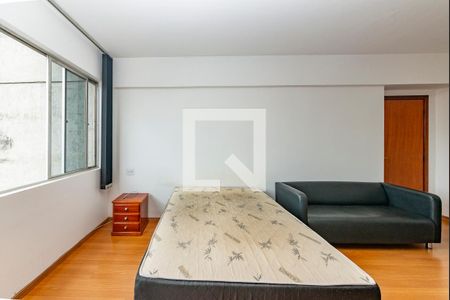 Quarto de apartamento para alugar com 1 quarto, 46m² em Barro Preto, Belo Horizonte