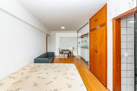 Quarto de apartamento para alugar com 1 quarto, 46m² em Barro Preto, Belo Horizonte