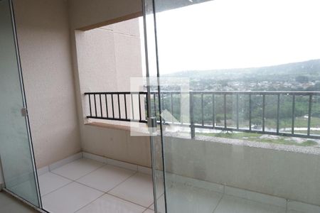Sala de apartamento para alugar com 3 quartos, 76m² em Parque Oeste Industrial, Goiânia