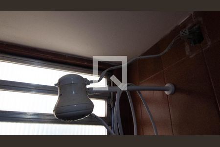 Apartamento à venda com 42m², 2 quartos e 1 vaga Apartamento à venda com 42m², 2 quartos e 1 vagaBanheiro