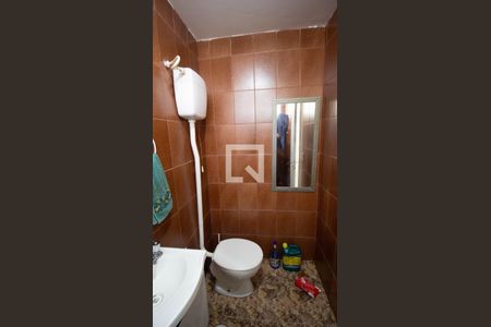 Apartamento à venda com 42m², 2 quartos e 1 vaga Apartamento à venda com 42m², 2 quartos e 1 vagaBanheiro