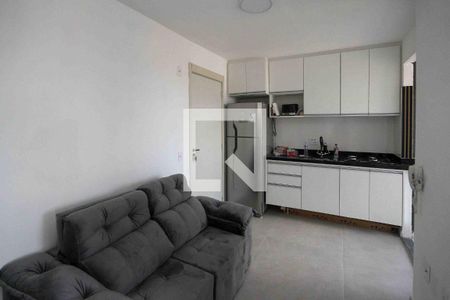 Sala/Cozinha de apartamento para alugar com 2 quartos, 31m² em Vila Santa Clara, São Paulo