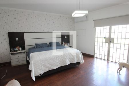 Quarto 1 de casa para alugar com 4 quartos, 400m² em Vila Valqueire, Rio de Janeiro