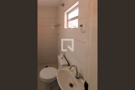 Lavabo de casa para alugar com 3 quartos, 95m² em Vila Macedopolis, São Paulo