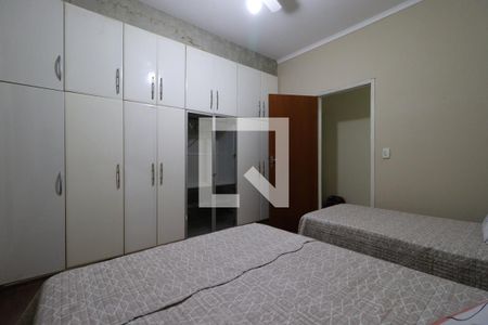 Quarto 1 de casa para alugar com 3 quartos, 90m² em Centro, Ribeirão Preto