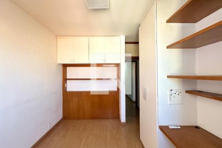 Quarto 1 de apartamento à venda com 3 quartos, 167m² em Copacabana, Rio de Janeiro
