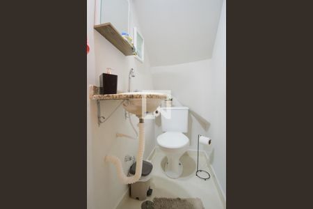 Lavabo de casa de condomínio à venda com 2 quartos, 58m² em Vila Carrão, São Paulo