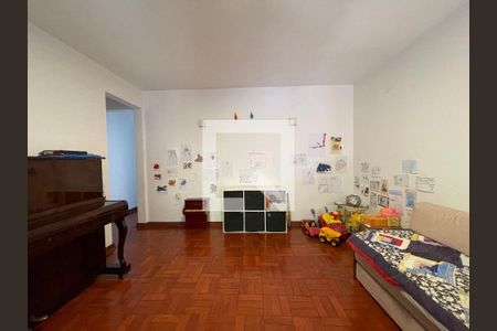 Sala de casa à venda com 2 quartos, 144m² em Vila Indiana, São Paulo