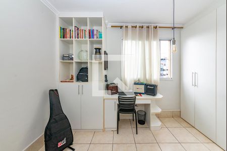 Quarto  de apartamento à venda com 3 quartos, 81m² em Barreiro, Belo Horizonte