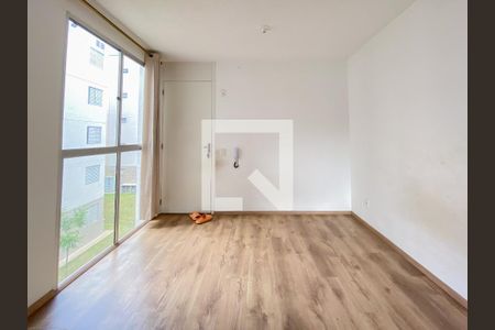 Sala de apartamento para alugar com 2 quartos, 43m² em Parque Ipe, São Paulo