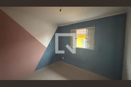 Quarto 1 de casa de condomínio para alugar com 2 quartos, 68m² em Jardim Santo André, Santo André