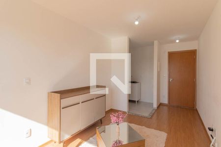 Sala de casa para alugar com 2 quartos, 44m² em Uberaba, Curitiba