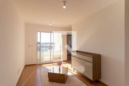 Sala de casa para alugar com 2 quartos, 44m² em Uberaba, Curitiba