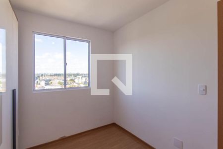 Quarto 1 de casa para alugar com 2 quartos, 44m² em Uberaba, Curitiba