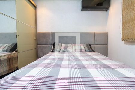 Quarto 2 de casa à venda com 2 quartos, 60m² em Vila Aricanduva, São Paulo