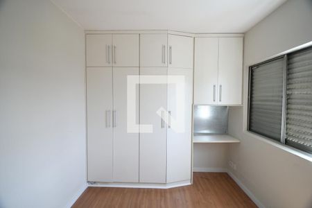 Quarto 2 de apartamento à venda com 3 quartos, 80m² em Vila Iza, Campinas