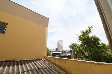 Vista do Quarto 1 de apartamento para alugar com 3 quartos, 80m² em Vila Iza, Campinas
