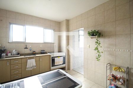 Apartamento para alugar com 100m², 2 quartos e 1 vaga Apartamento para alugar com 100m², 2 quartos e 1 vagaCozinha