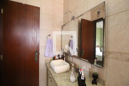 Apartamento para alugar com 100m², 2 quartos e 1 vagaBanheiro da suíte 1