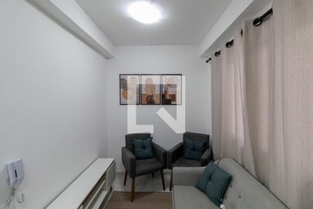 Sala/Cozinha/Área de Serviço  de apartamento à venda com 2 quartos, 34m² em Vila Ré, São Paulo