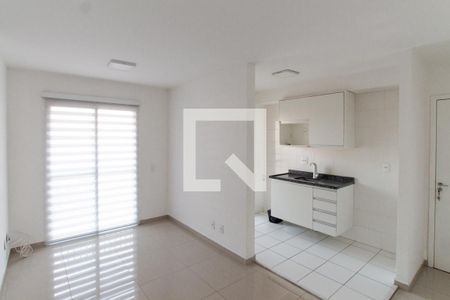 Sala de apartamento à venda com 2 quartos, 53m² em Parque Vitoria, São Paulo