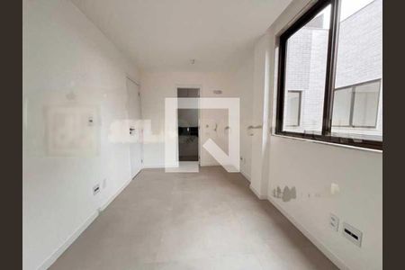 Apartamento à venda com 4 quartos, 217m² em Jardim Guanabara, Rio de Janeiro