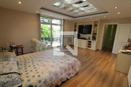 Casa à venda com 4 quartos, 300m² em Jardim Guanabara, Rio de Janeiro