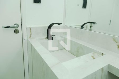 Lavabo de apartamento à venda com 3 quartos, 97m² em Vila Antonieta, Guarulhos