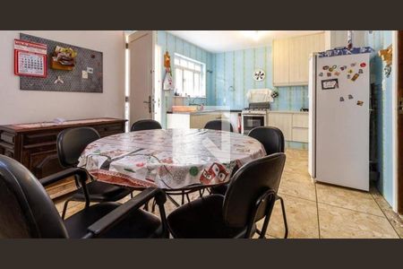 Foto 06 de casa à venda com 4 quartos, 250m² em Campo Belo, São Paulo