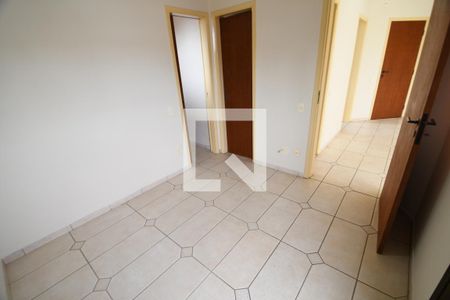 Quarto de apartamento à venda com 1 quarto, 44m² em Cambuí, Campinas