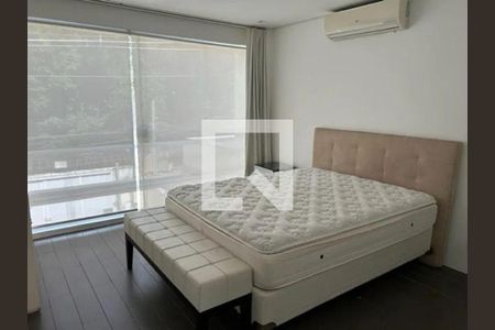 Casa à venda com 2 quartos, 98m² em Jardim Europa, São Paulo