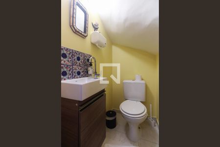 Lavabo de casa de condomínio à venda com 2 quartos, 72m² em Vila Granada, São Paulo