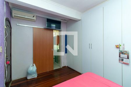 Casa à venda com 161m², 3 quartos e 3 vagas Casa à venda com 161m², 3 quartos e 3 vagasSuíte 2