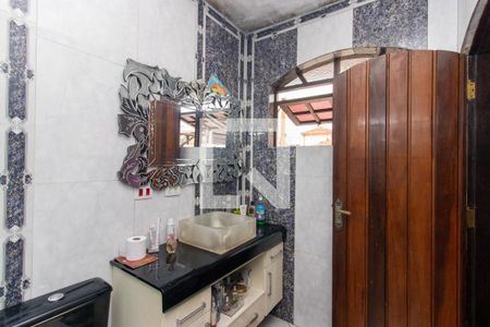 Casa à venda com 161m², 3 quartos e 3 vagas Casa à venda com 161m², 3 quartos e 3 vagasBanheiro da Suíte 3