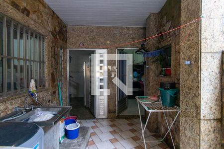 Casa à venda com 161m², 3 quartos e 3 vagas Casa à venda com 161m², 3 quartos e 3 vagasÁrea de Serviço