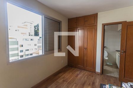 Apartamento à venda com 110m², 3 quartos e 2 vagasSuíte