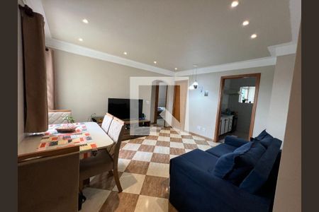 Apartamento à venda com 2 quartos, 53m² em Parque Maria Domitila, São Paulo