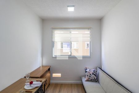 Sala/Cozinha de apartamento para alugar com 1 quarto, 25m² em Guaianases, São Paulo