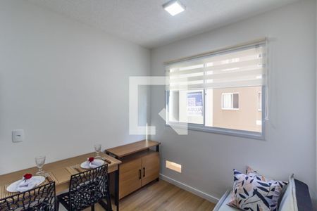 Sala/Cozinha de apartamento para alugar com 1 quarto, 25m² em Guaianases, São Paulo