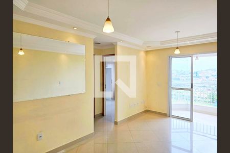 Sala de apartamento à venda com 2 quartos, 59m² em Jardim Vila Galvao, Guarulhos