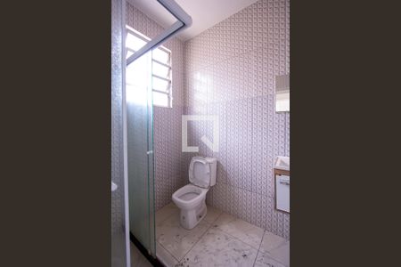 Banheiro de apartamento para alugar com 1 quarto, 50m² em Barreto, Niterói