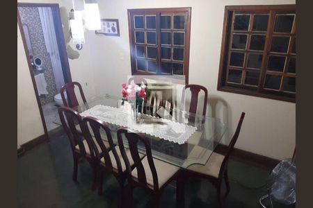 Casa à venda com 3 quartos, 307m² em Jardim Guanabara, Rio de Janeiro