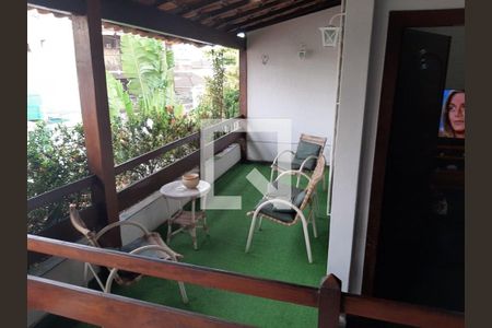 Casa à venda com 3 quartos, 307m² em Jardim Guanabara, Rio de Janeiro